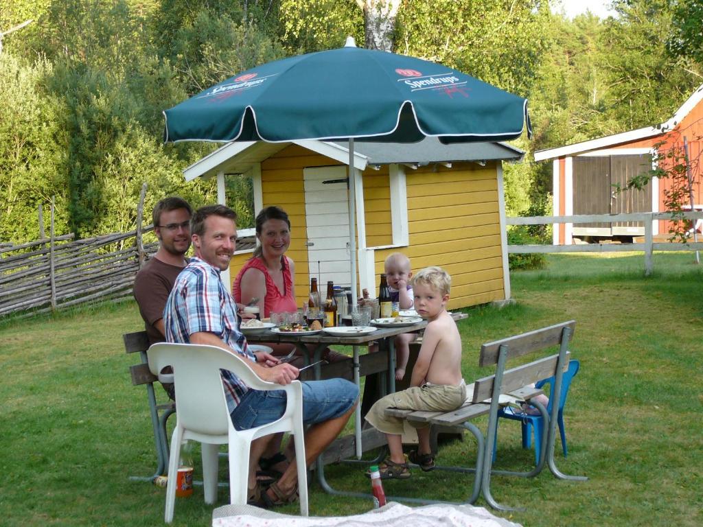 Lonneberga Vandrarhem & Hostel Exterior foto