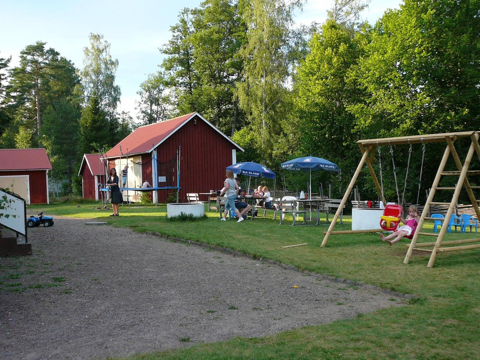 Loenneberga Vandrarhem & Hostel Exterior foto